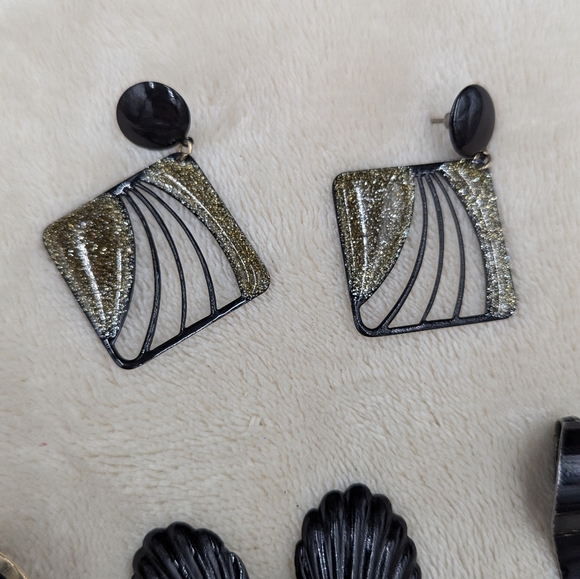 B3G1 SALE Vintage Retro 80s Earrings Black Lot of 7 Clip On and Pierced - Picture 5 of 10